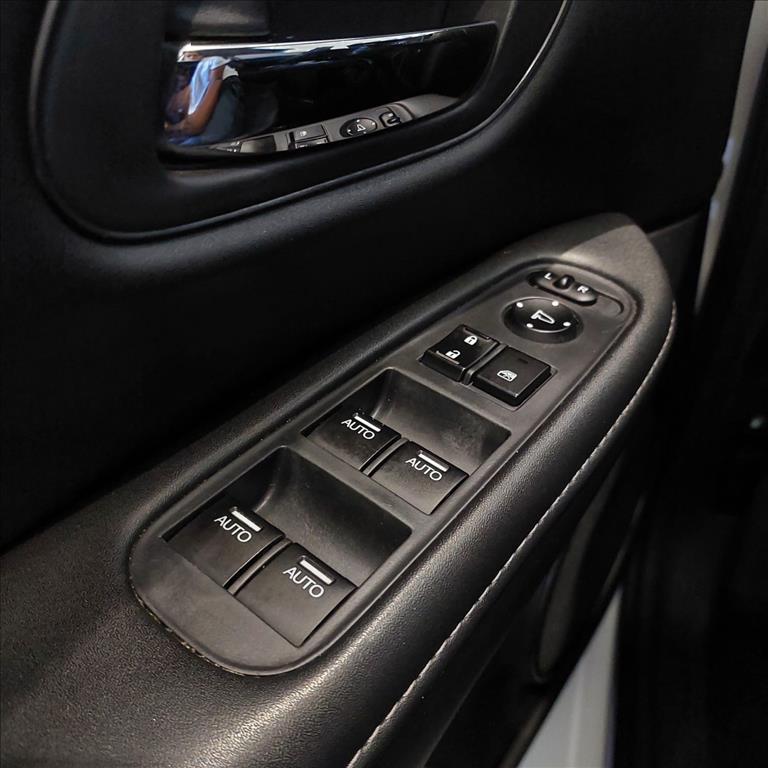 HR-V 1.8 16V FLEX LX 4P AUTOMÁTICO10