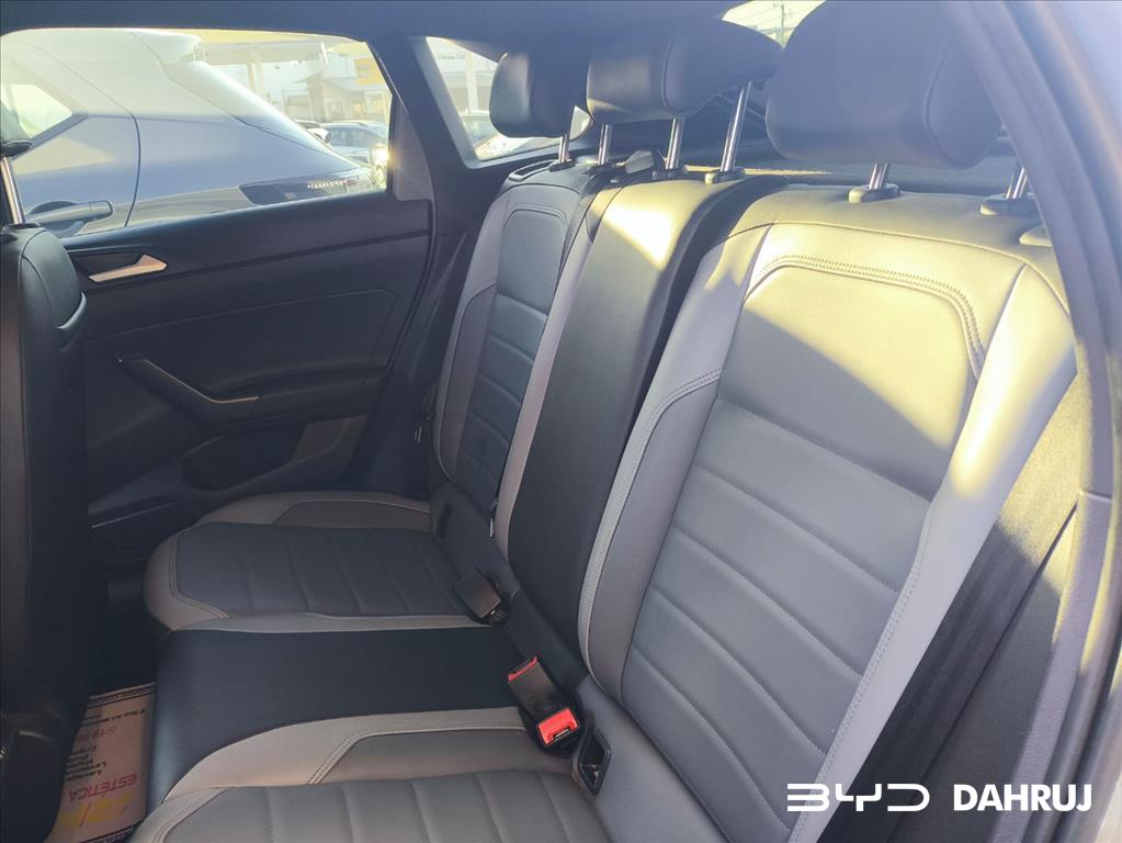 NIVUS 1.0 200 TSI TOTAL FLEX HIGHLINE AUTOMÁTICO9