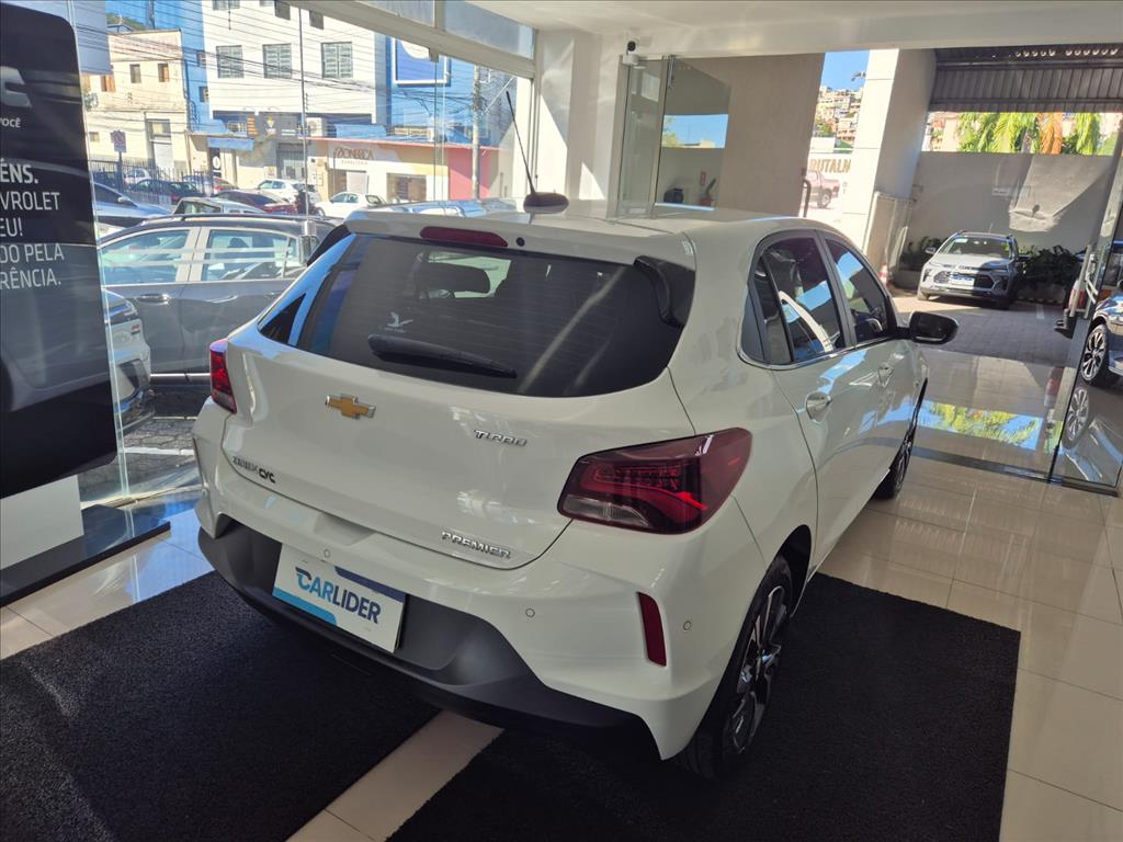 ONIX 1.0 TURBO FLEX PREMIER AUTOMÁTICO10