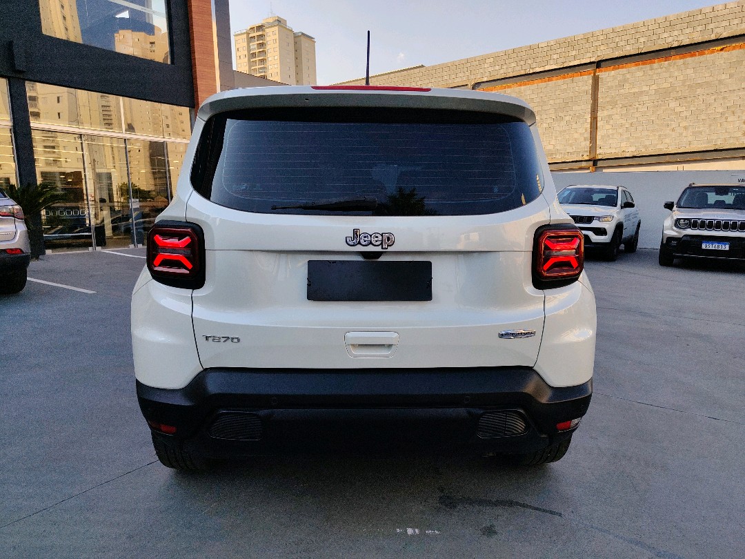 RENEGADE 1.3 T270 TURBO FLEX LONGITUDE AT63