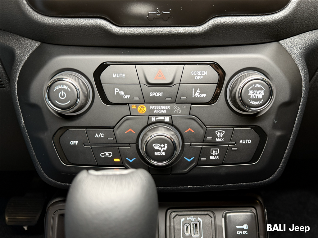 RENEGADE 1.3 T270 TURBO FLEX LONGITUDE AT612