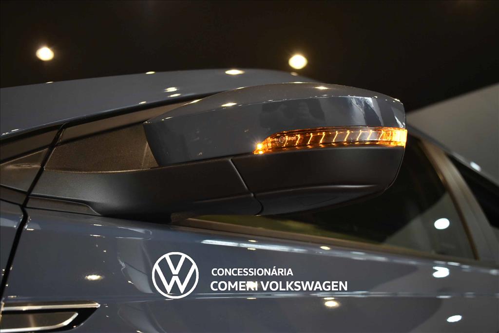 NIVUS 1.0 200 TSI TOTAL FLEX HIGHLINE AUTOMÁTICO10