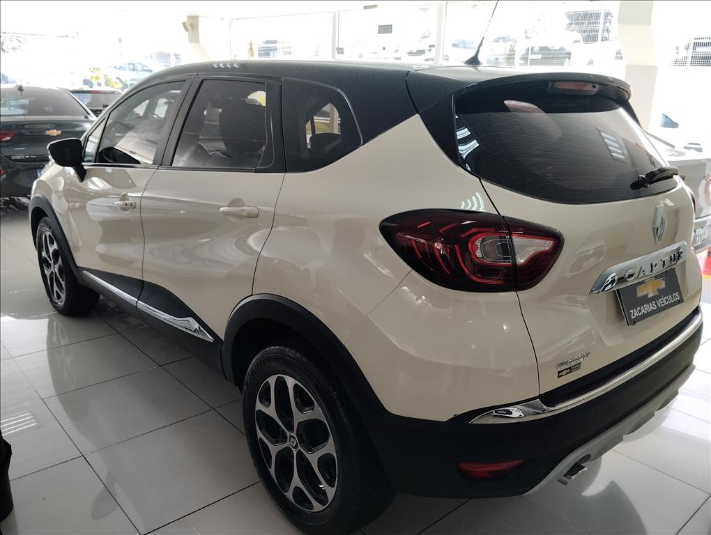 CAPTUR 2.0 16V HI-FLEX INTENSE AUTOMÁTICO3