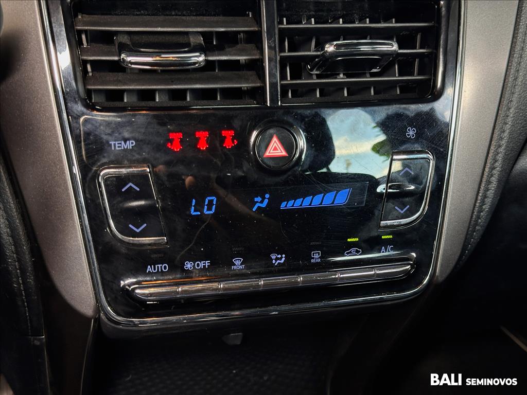 YARIS 1.5 16V FLEX XS CONNECT MULTIDRIVE15