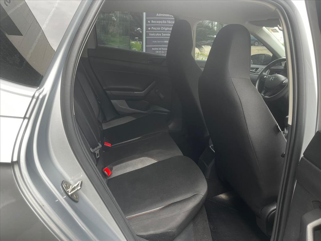 POLO 1.0 MPI TRACK MANUAL9