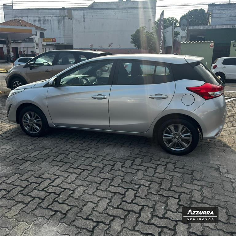 YARIS 1.5 16V FLEX XLS CONNECT MULTIDRIVE3
