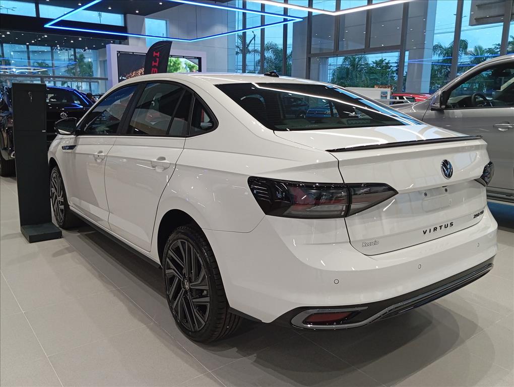 VIRTUS 1.4 250 TSI EXCLUSIVE AUTOMÁTICO6