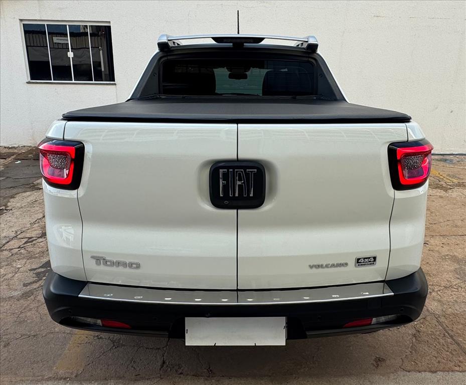 TORO 2.0 16V TURBO DIESEL VOLCANO 4WD AT95