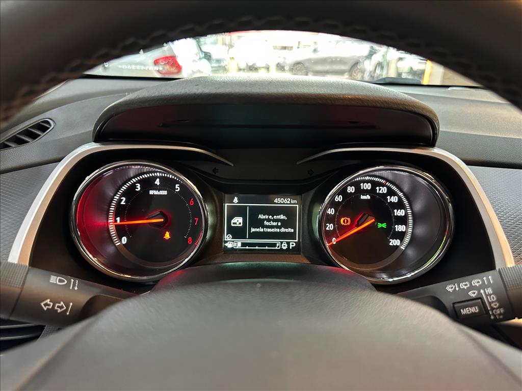 TRACKER 1.0 TURBO FLEX LTZ AUTOMÁTICO4