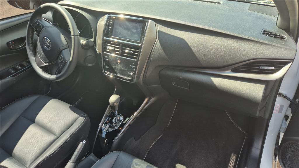 YARIS 1.5 16V FLEX XLS CONNECT MULTIDRIVE4