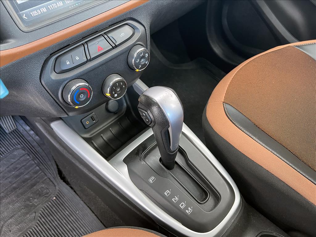 ONIX 1.4 MPFI ACTIV 8V FLEX 4P AUTOMÁTICO15