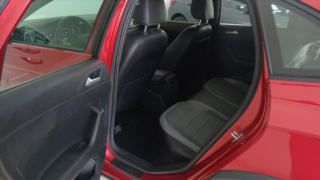 NIVUS 1.0 200 TSI TOTAL FLEX HIGHLINE AUTOMÁTICO7