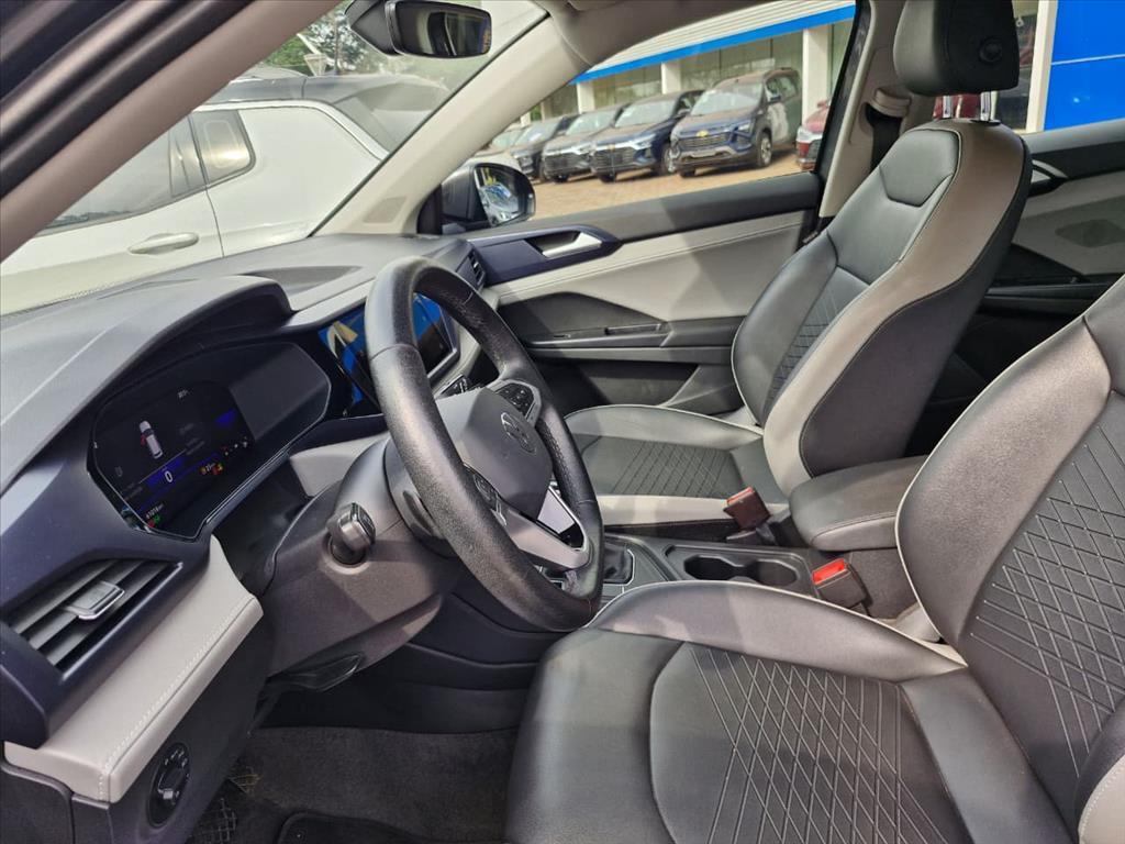 TAOS 1.4 250 TSI TOTAL FLEX COMFORTLINE AUTOMÁTICO6