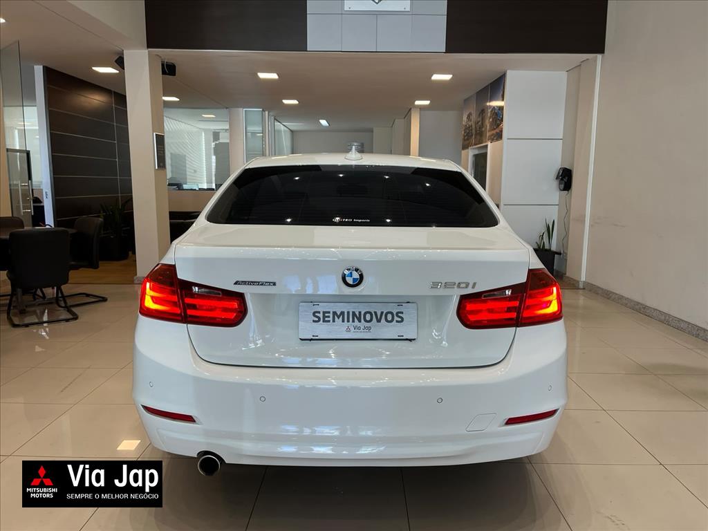 BMW-320i-2.0 16V TURBO ACTIVE FLEX 4P AUTOMÁTICO