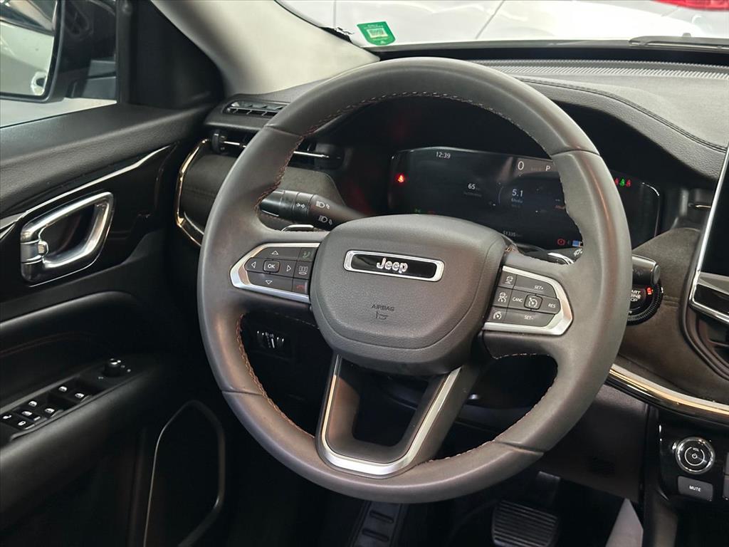 COMMANDER 1.3 T270 TURBO FLEX LIMITED AT64