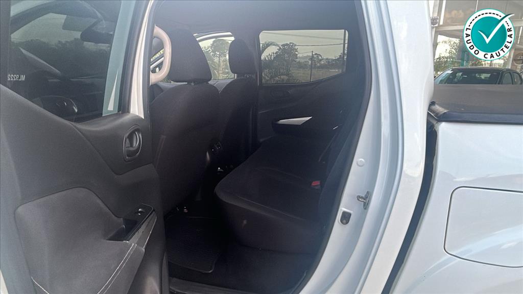 FRONTIER 2.3 16V TURBO DIESEL S CD 4X4 MANUAL10