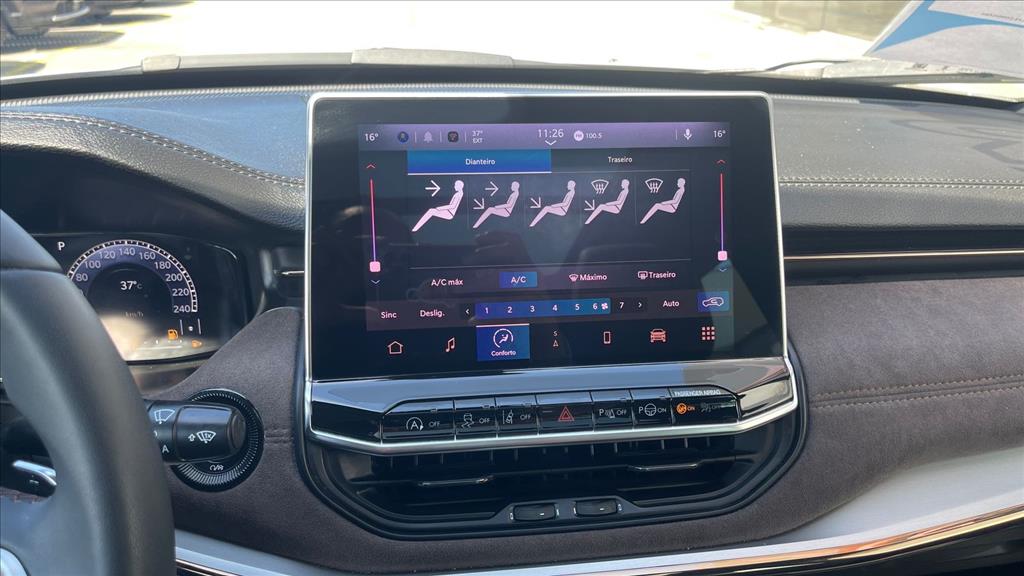 COMMANDER 1.3 T270 TURBO FLEX OVERLAND AT69