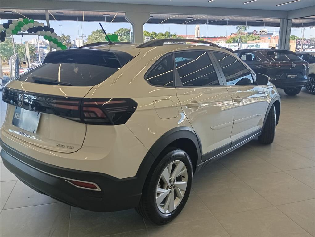 NIVUS 1.0 200 TSI TOTAL FLEX COMFORTLINE AUTOMÁTICO8