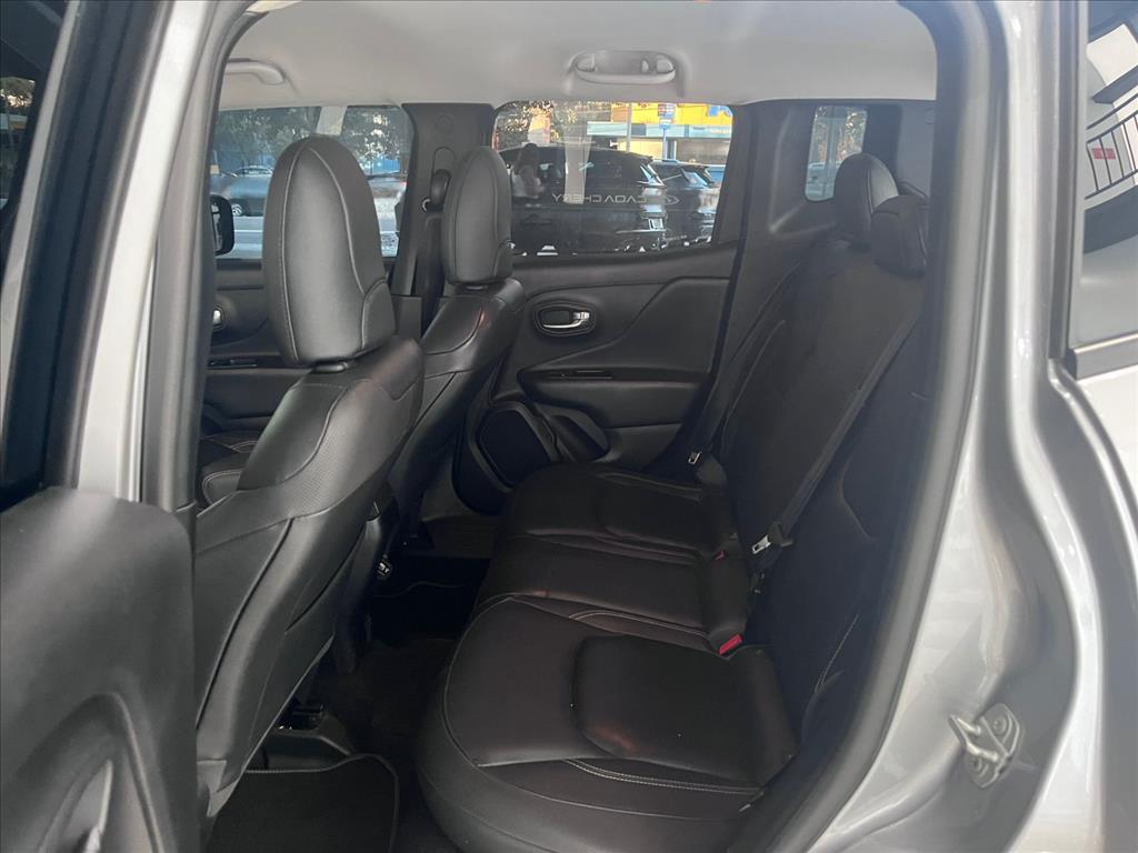 Jeep-RENEGADE-1.8 16V FLEX LONGITUDE 4P AUTOMÁTICO