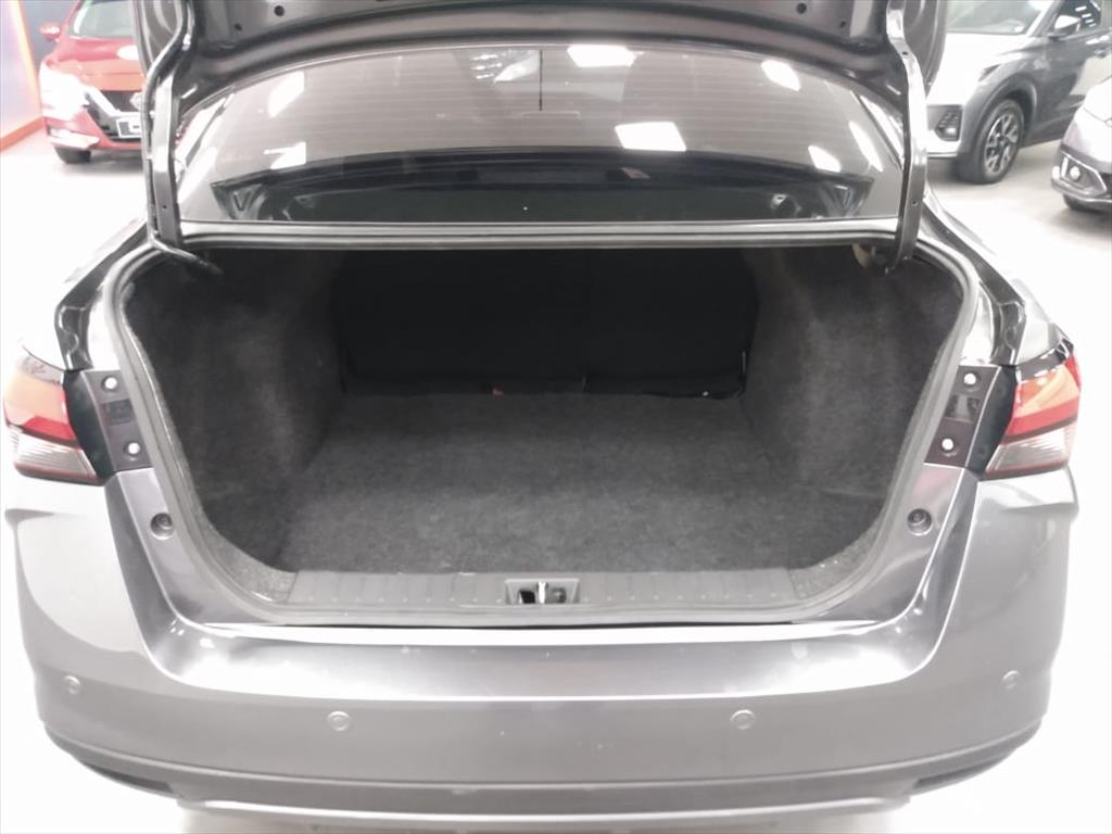 Nissan-VERSA-1.6 16V FLEX SR XTRONIC