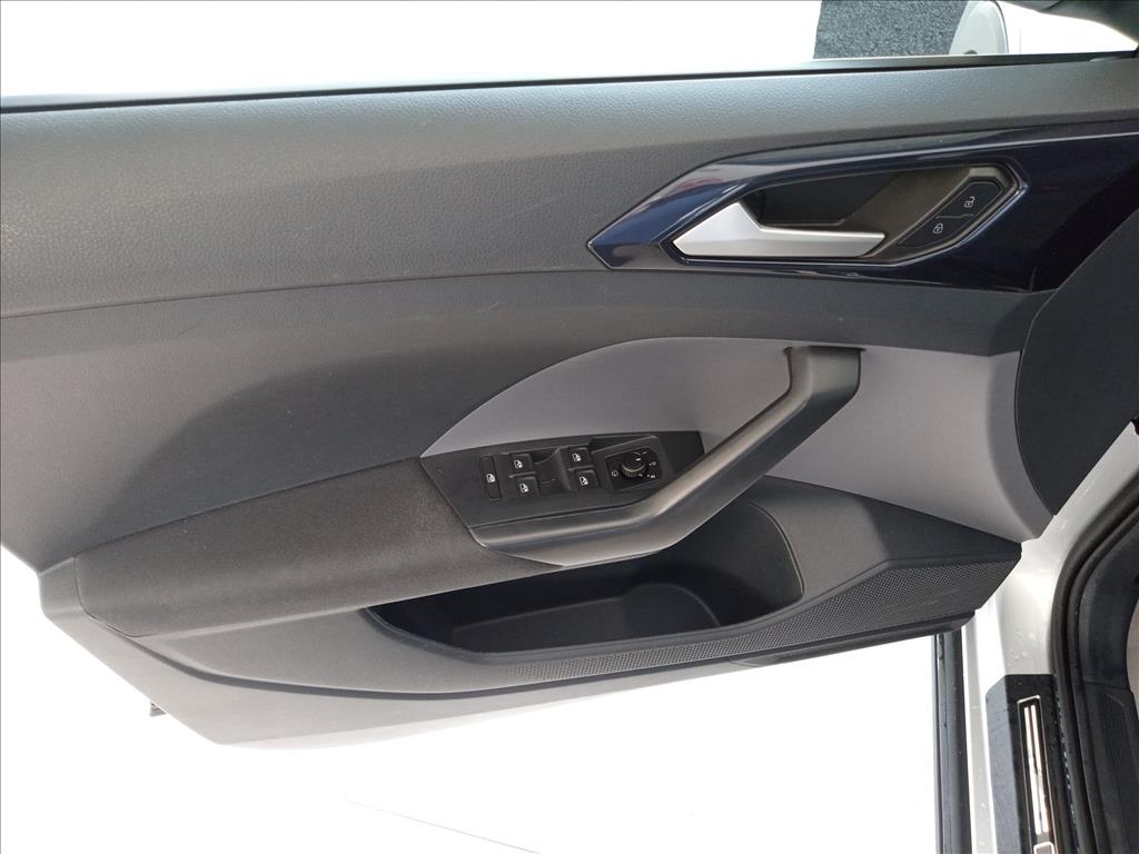 T-CROSS 1.0 200 TSI TOTAL FLEX COMFORTLINE AUTOMÁTICO