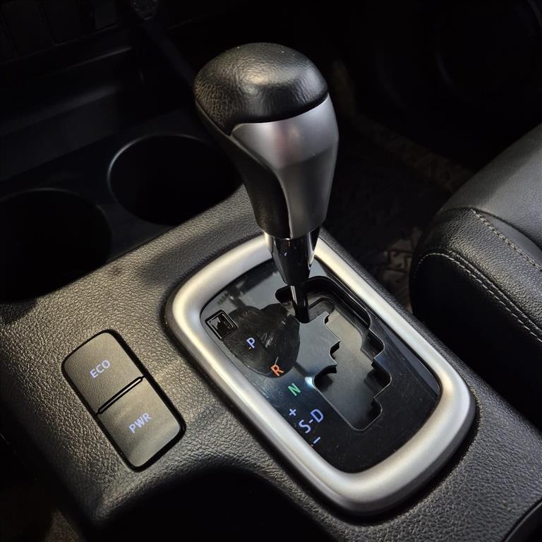 HILUX 2.8 D-4D TURBO DIESEL CD SRV 4X4 AUTOMÁTICO9