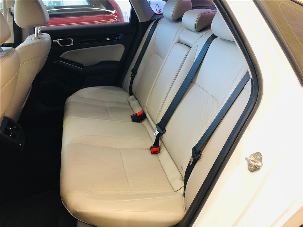 CIVIC 2.0 DI e:HEV TOURING e-CVT10