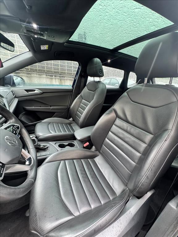 TAOS 1.4 250 TSI TOTAL FLEX HIGHLINE AUTOMÁTICO9