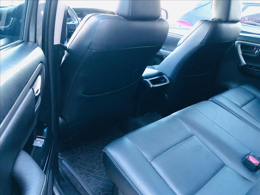 HILUX SW4 2.8 D-4D TURBO DIESEL SRX 4X4 AUTOMÁTICO8