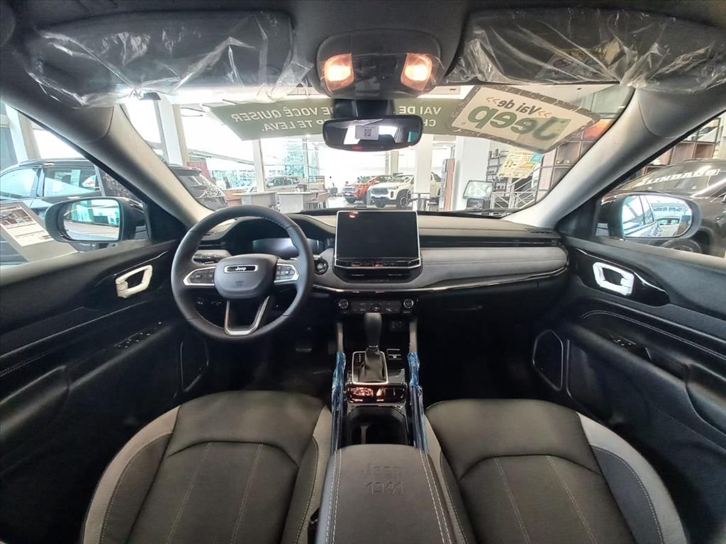 COMMANDER 1.3 T270 TURBO FLEX LIMITED AT67