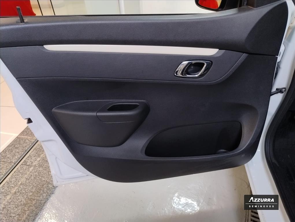 KWID 1.0 12V SCE FLEX INTENSE MANUAL15