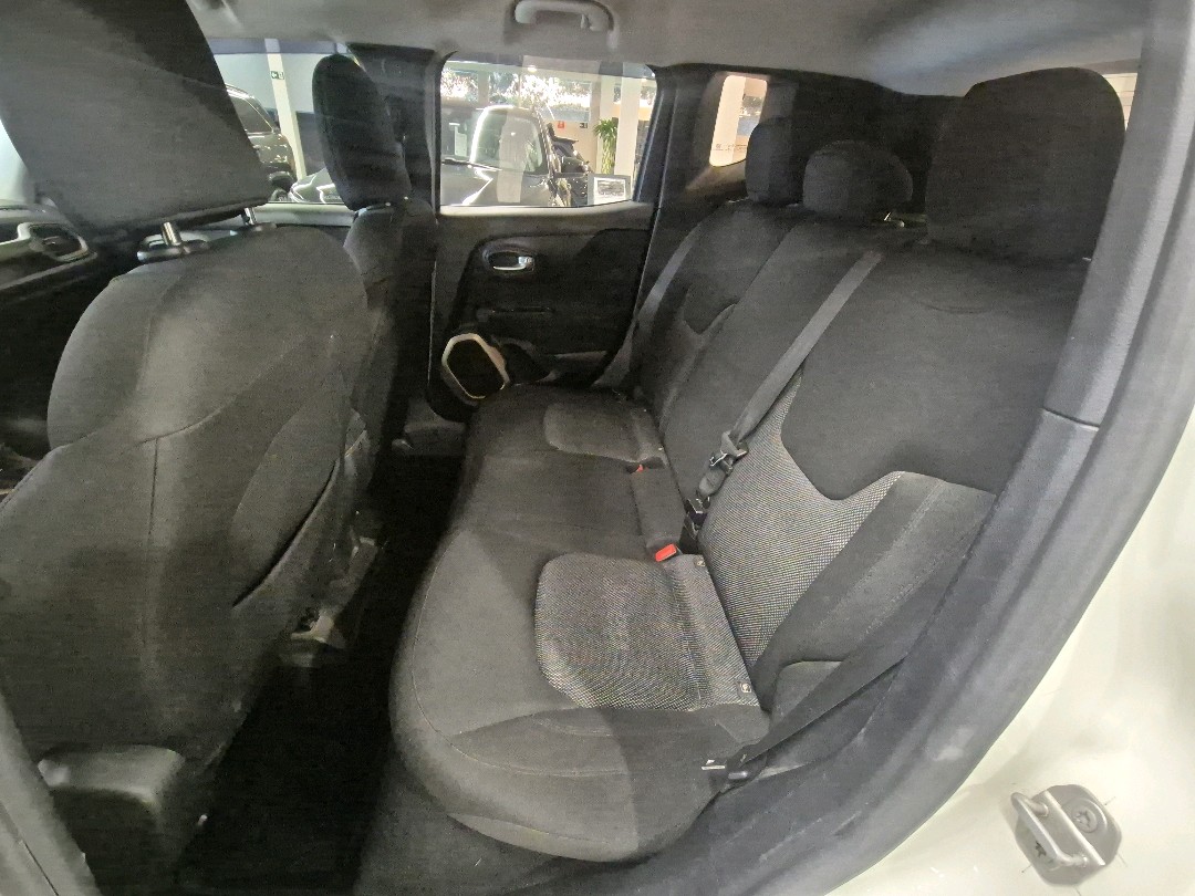 RENEGADE 1.8 16V FLEX 4P AUTOMÁTICO8