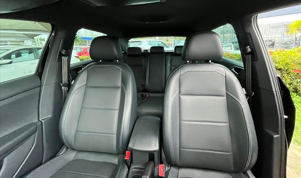 T-CROSS 1.4 250 TSI TOTAL FLEX HIGHLINE AUTOMÁTICO T-CROSS 1.4 250 TSI TOTAL FLEX HIGHLINE AUTOMÁTICO