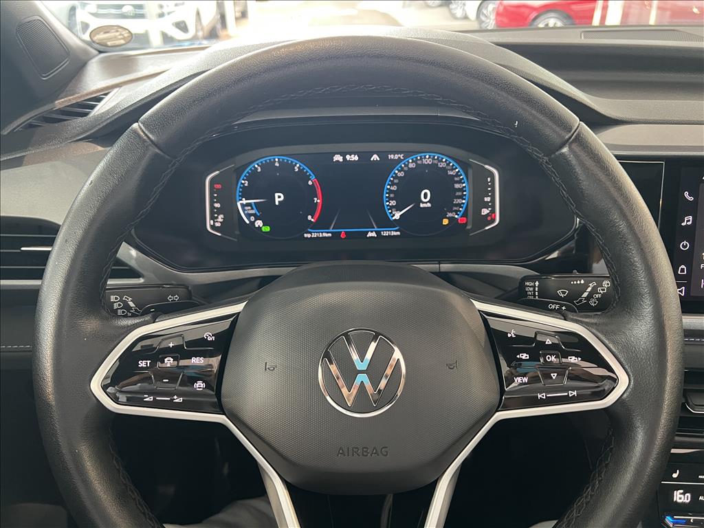 TAOS 1.4 250 TSI TOTAL FLEX HIGHLINE AUTOMÁTICO9