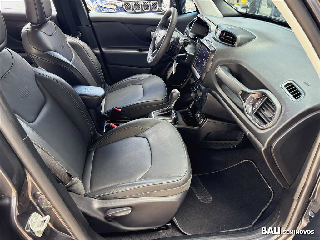 RENEGADE 1.3 T270 TURBO FLEX LONGITUDE AT610