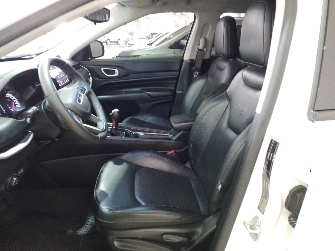 Jeep-COMPASS-1.3 T270 TURBO FLEX SPORT AT6