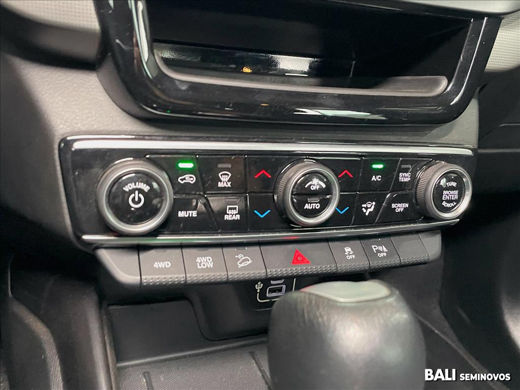 TORO 2.0 16V TURBO DIESEL VOLCANO 4WD AT915