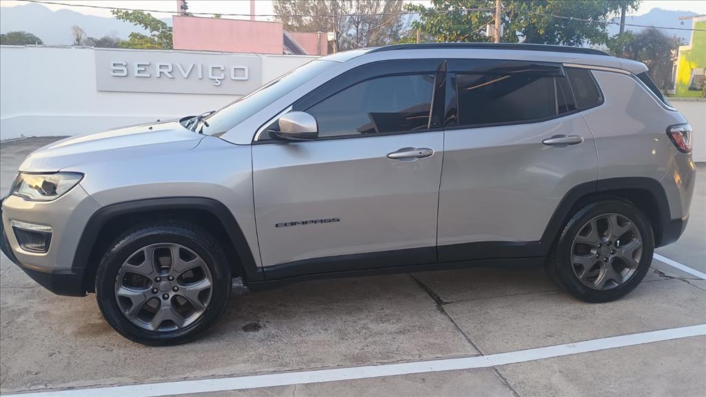 COMPASS 2.0 16V DIESEL LONGITUDE 4X4 AUTOMÁTICO5