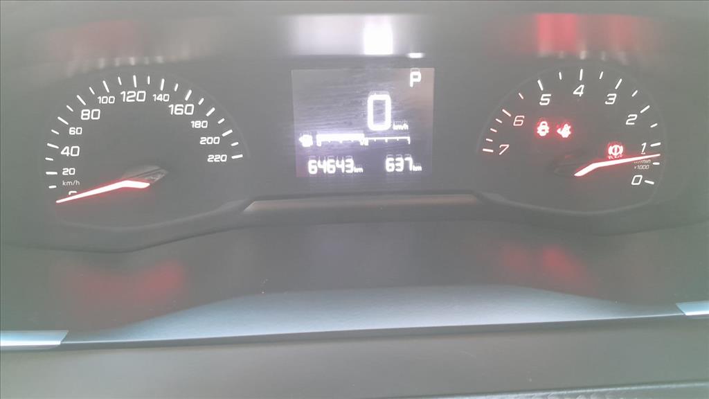 Peugeot-208-1.6 16V FLEX ALLURE AT6