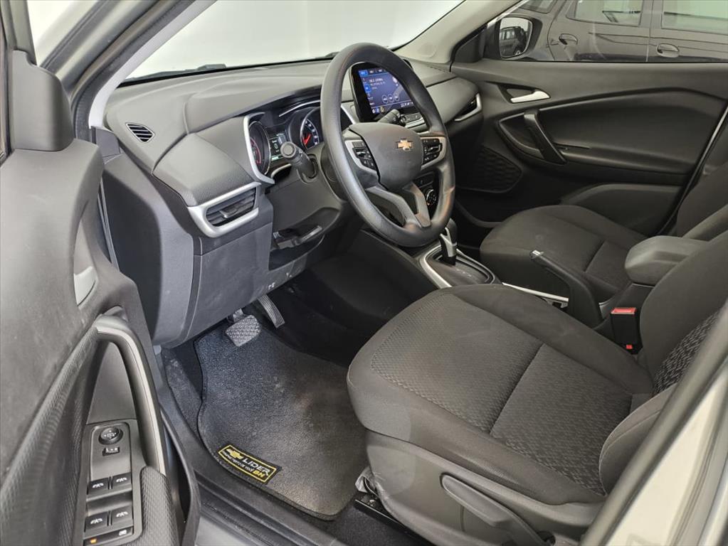 TRACKER 1.0 TURBO FLEX AUTOMÁTICO8