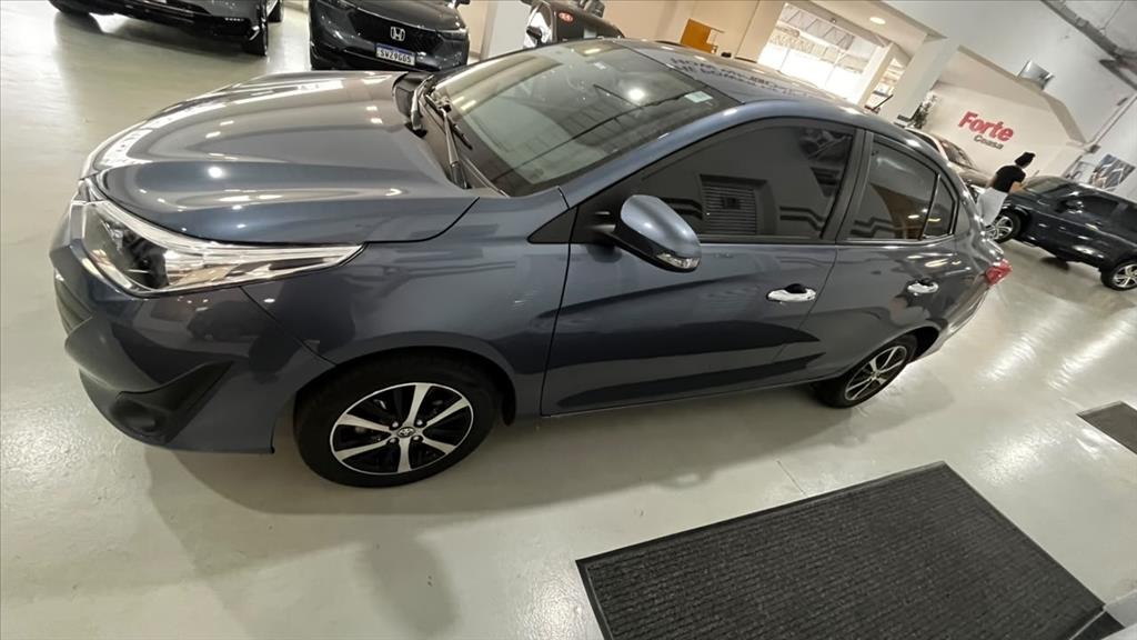 YARIS 1.5 16V FLEX SEDAN XLS MULTIDRIVE2