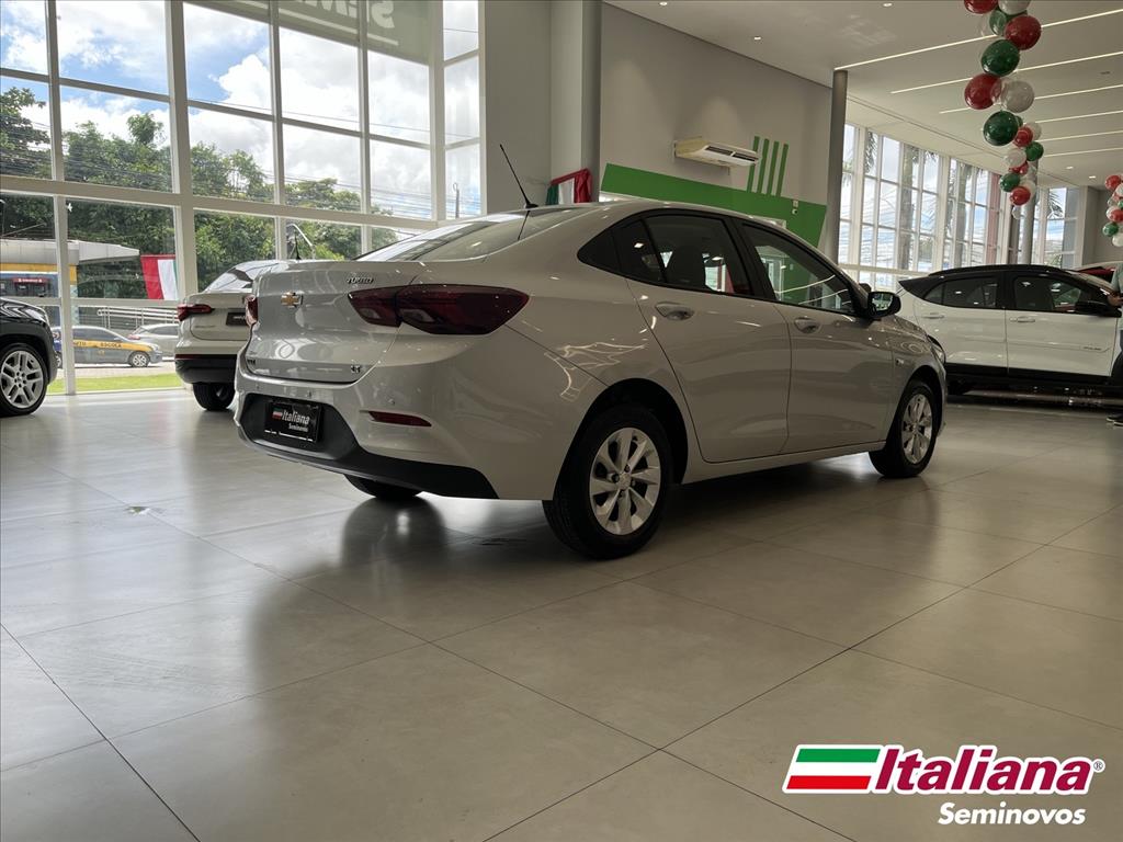 ONIX PLUS 1.0 TURBO FLEX LT AUTOMÁTICO4