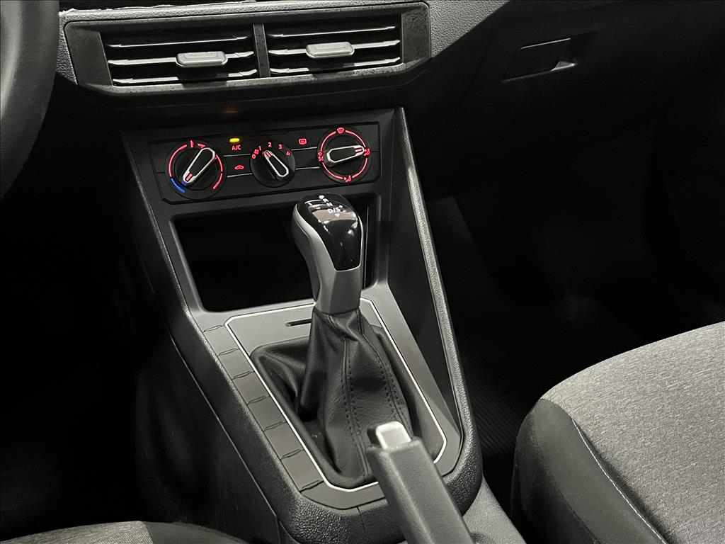 NIVUS 1.0 200 TSI TOTAL FLEX SENSE AUTOMÁTICO13