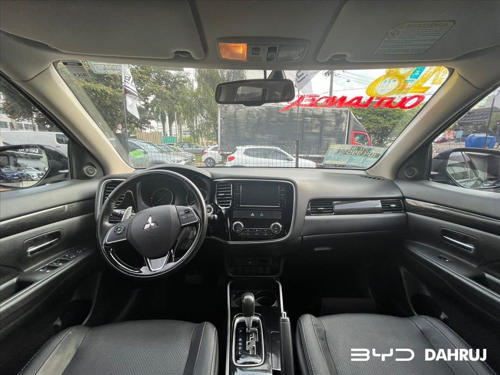 OUTLANDER 2.0 COMFORT 16V GASOLINA 4P AUTOMÁTICO7