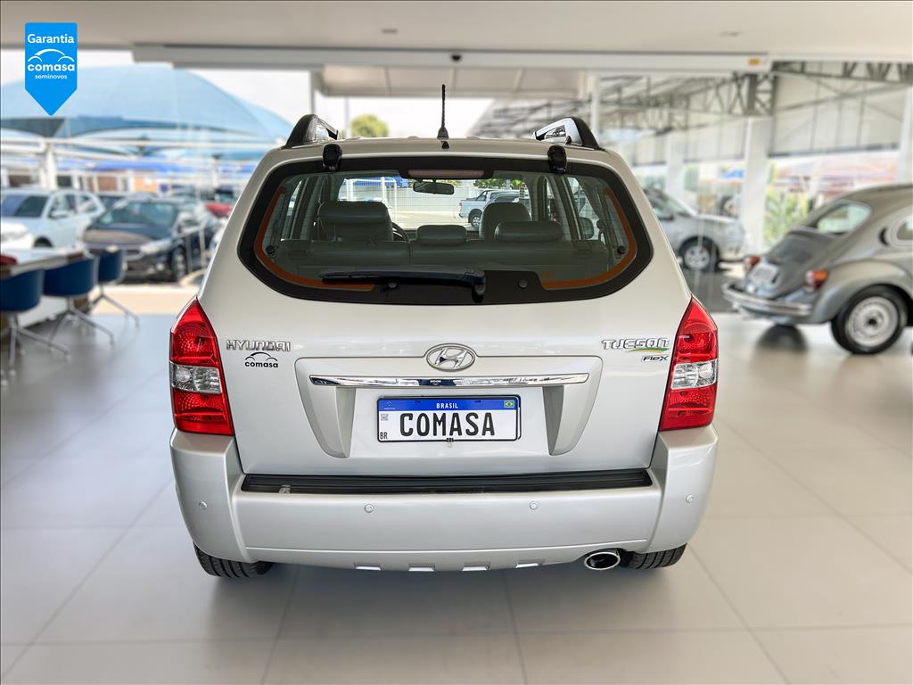 TUCSON 2.0 MPFI GL 16V 142CV 2WD GASOLINA 4P MANUAL6