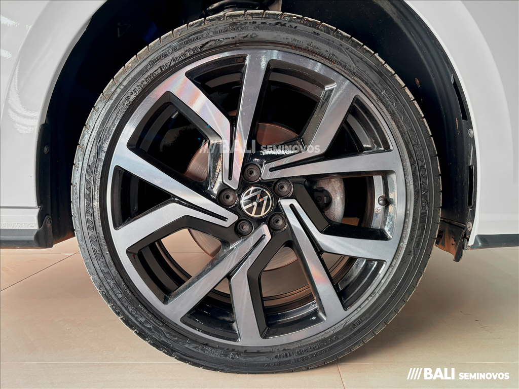 VIRTUS 1.4 250 TSI EXCLUSIVE AUTOMÁTICO8