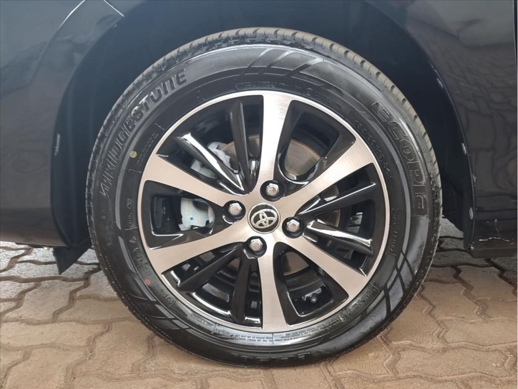 YARIS 1.5 16V FLEX SEDAN XLS MULTIDRIVE8