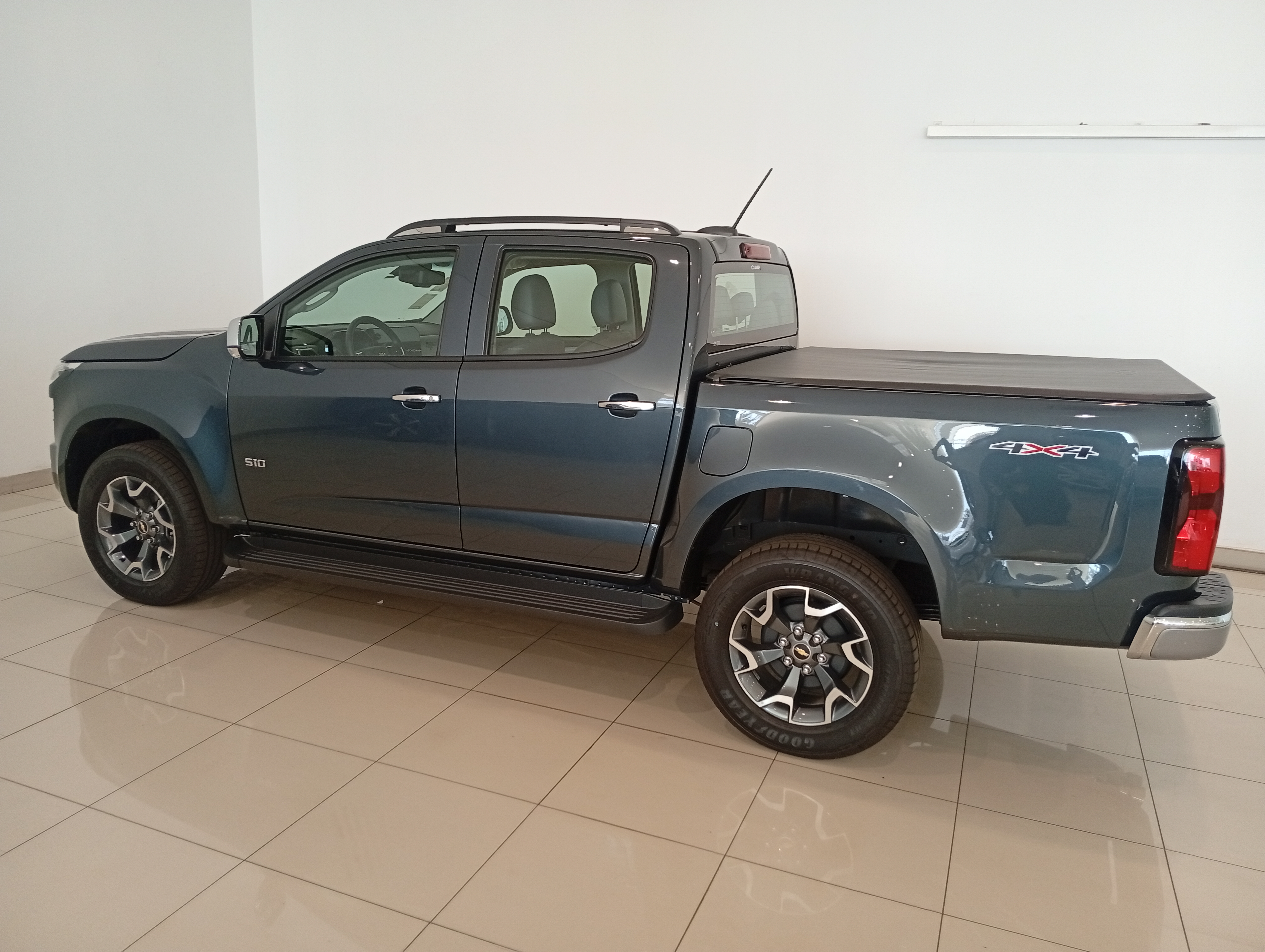 Chevrolet S10 2.8 16V Turbo Diesel LTZ Cd 4X4 Automático - foto 6
