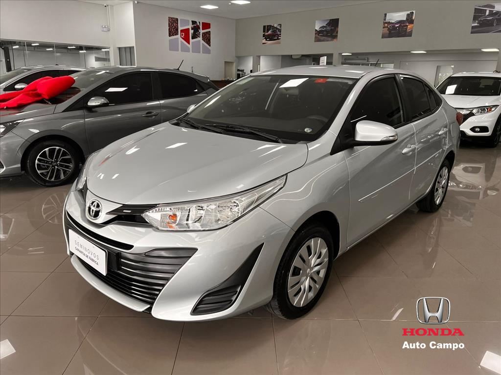 YARIS 1.5 16V FLEX SEDAN XL LIVE MULTIDRIVE1