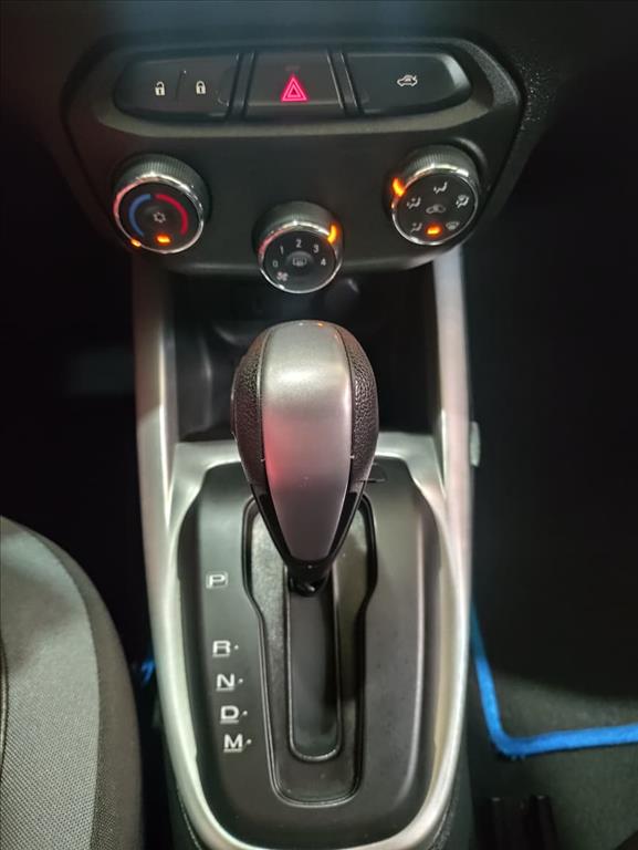 ONIX 1.4 MPFI ACTIV 8V FLEX 4P AUTOMÁTICO9